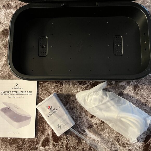 Medic Therapeutics UV-C / LED Sanitizer with Wireless Charging Pad - New - Picture 8 of 8